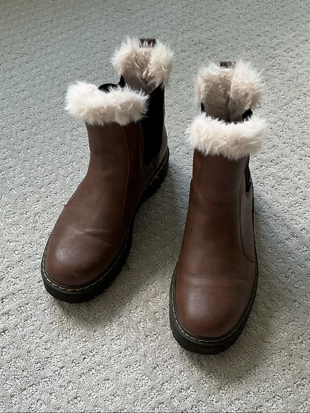 Women's Brown Leather Chelsea Winter Boots with Cream Faux-Fur Collar